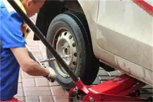 玉泉营附近拖车24小时服务热线电话